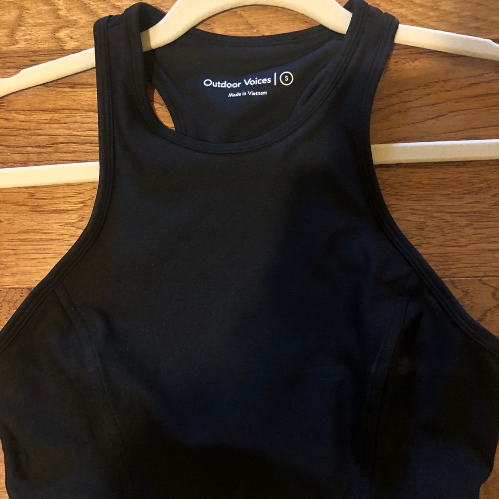 NWT Outdoor Voices Athena crop top black